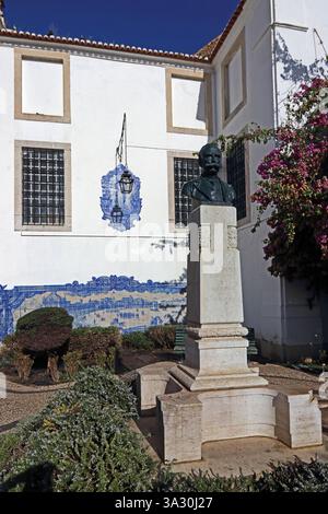 Busto di Julio de Castilho, Praca Julio de Castilho, Lisbona Foto Stock