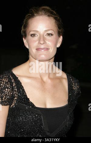 24 gennaio 2005 - Los Angeles, CALIFORNIA, Stati Uniti - ELIZABETH SHUE -. NASCONDI E CERCA - PRIMA MONDIALE -. ZANUCK THEATER, TWENTIETH CENTURY FOX, LOS ANGELES, CALIFORNIA -.01-24-2005 -. NINA PROMMER/ 2005.K41188NP(immagine di credito: © Globe Photos/ZUMAPRESS.com) Foto Stock