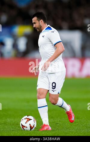 Roma, Italia. 13 marzo 2025. Pedro della SS Lazio durante il turno di UEFA Europa League 2024/25 del 16° turno di Second Leg match tra SS Lazio e FC Viktoria Plzen allo Stadio Olimpico il 13 marzo 2025 a Roma. Crediti: Giuseppe Maffia/Alamy Live News Foto Stock