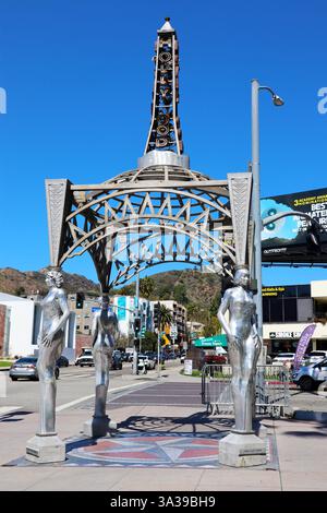 Hollywood, Four Ladies of Hollywood, iconica scultura presso l'incrocio di Hollywood Boulevard e la Brea Avenue Foto Stock