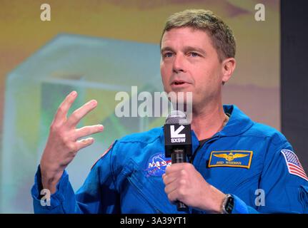 Austin, Stati Uniti. 7 marzo 2025. L'astronauta della NASA e il comandante della missione Artemis II Reid Wiseman discutono della missione orbitale lunare prevista per il 2026, durante il SXSW, 7 marzo 2025, ad Austin, Texas. Wiseman lancerà con i compagni di equipaggio gli astronauti della NASA Victor Glover, Christina Koch e l'astronauta CSA Jeremy Hansen. Crediti: Bill Ingalls/NASA/Alamy Live News Foto Stock