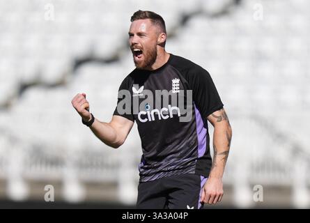 Foto del file datata 17-09-2024 di Phil Salt, che è ottimista Brendon McCullum può ottenere il meglio da lui quando l'allenatore dell'England test assume anche il controllo dei lati della palla bianca. Data di pubblicazione: Martedì 29 ottobre 2024. Foto Stock