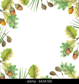 Cornice quadrata di foglie di quercia, ghiande mature, aghi di pino e frutti di bosco. Tutti gli oggetti sono dipinti a mano con acquerelli. Illustrazione acquerello Foto Stock
