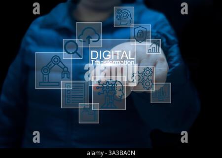 Un'immagine concettuale che rappresenta la trasformazione digitale basata sull'intelligenza artificiale, che mostra tecnologia futuristica, automazione, cloud computing Foto Stock