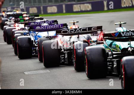 Melbourne, Australie. 15 marzo 2025. Tutte le vetture schierate in pista durante il Gran Premio d'Australia di Formula 1 Louis Vuitton 2025, 1° round del Campionato del mondo di Formula 1 FIA 2025 dal 14 al 16 marzo 2025 sul circuito Albert Park Grand Prix di Melbourne, Australia - Photo Florent Gooden/DPPI Credit: DPPI Media/Alamy Live News Foto Stock