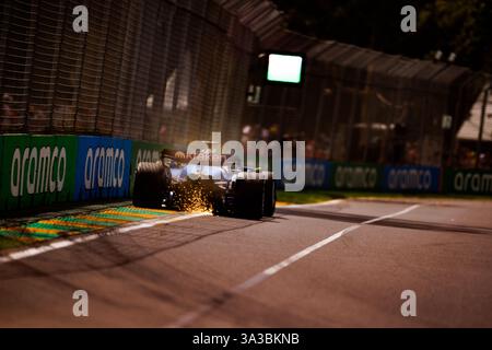 Melbourne, Australia. 15 marzo 2025. Alexander Albon della Thailandia guida la (23) Williams Racing FW47 Mercedes durante le prove finali davanti al Gran Premio di F1 d'Australia sul circuito Albert Park Grand Prix di Melbourne. Credito: SOPA Images Limited/Alamy Live News Foto Stock