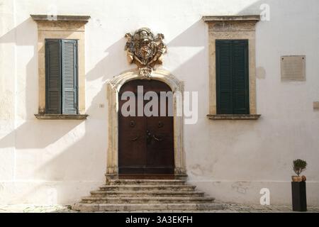 Ostuni, Italia. La casa dove nacque il personaggio italiano Giuseppe Spennati. Foto Stock