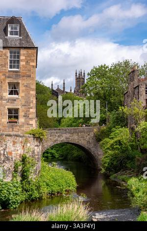 Bell's Brae Bridge e l'acqua di Leith, Edimburgo, Scozia Foto Stock