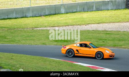 Weekend Porsche al Mont-Tremblant Circuit, Québec, Montréal, sponsorizzato da Aston Martin Montreal. Foto Stock