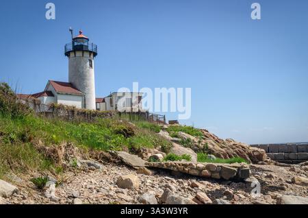 Lo storico faro si erge a guardia della baia di Glouster nel Massachusetts, Stati Uniti Foto Stock