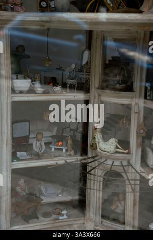 Casa delle bambole d'epoca Foto Stock