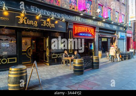 King John pub, Rubber Soul Beatles bar, Mathew Street, Liverpool, Merseyside, Inghilterra, REGNO UNITO Foto Stock