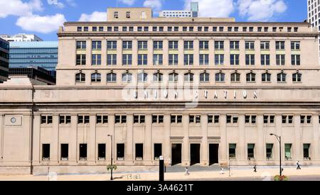 Il lato sud di Union Station, un terminal ferroviario interurbano che serve sia Amtak che Metra. Foto Stock
