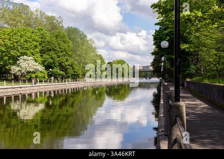 Ottawa, Canada - 16 maggio 2024: Canale Rideau a Ottawa in primavera Foto Stock