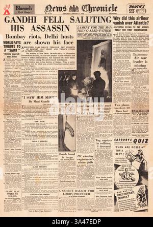 News Chronicle in prima pagina riportava l'assassinio di Mahatma Gandhi e Tudor IV Star Tiger, incidente aereo in rotta verso le Bermuda Foto Stock