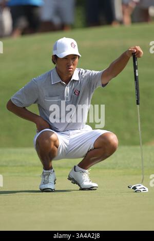 17 agosto 2014 - Johns Creek, Georgia, Stati Uniti - 17 agosto 2014: Le finali del 114° USGA US Amateur Championship si sono disputate all'Atlanta Athletic Club di Johns Creek, GA. Gunn Yang nella giocata finale di domenica. (Immagine di credito: © Kent Mccorkle/Cal Sport Media/ZUMAPRESS.com) Foto Stock
