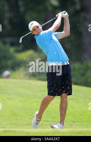 17 agosto 2014 - Johns Creek, Georgia, Stati Uniti - 17 agosto 2014: Le finali del 114° USGA US Amateur Championship si sono disputate all'Atlanta Athletic Club di Johns Creek, GA. Corey Conners nella giocata finale di domenica. (Immagine di credito: © Kent Mccorkle/Cal Sport Media/ZUMAPRESS.com) Foto Stock