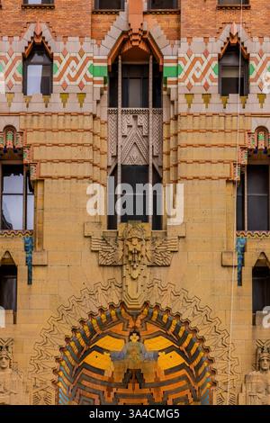 Ingresso a cupola di Griswold St. Al Guardian Building con piastrelle di Pewabic Pottery, Detroit, Michigan, USA Foto Stock
