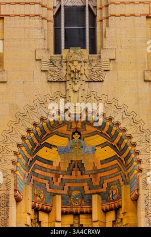 Ingresso a cupola di Griswold St. Al Guardian Building con piastrelle di Pewabic Pottery, Detroit, Michigan, USA Foto Stock