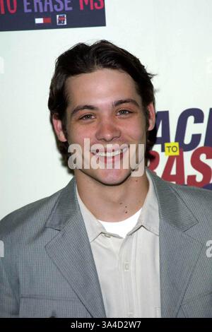 9 MAGGIO 2003 - CENTURY CITY, CALIFORNIA - K30462TR. LA DECIMA CORSA ANNUALE PER CANCELLARE MS. HOTEL CENTURY PLAZA, Century City, CA..05/11/2003. TOM RODRIGUEZ / 2003.MIKE ERWIN (immagine di credito: © Globe Photos/ZUMAPRESS.com) Foto Stock