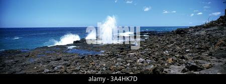 18 luglio 1999; Kauai, HI, USA; spouting Horn sulla South Shore di Kauai. Foto Stock