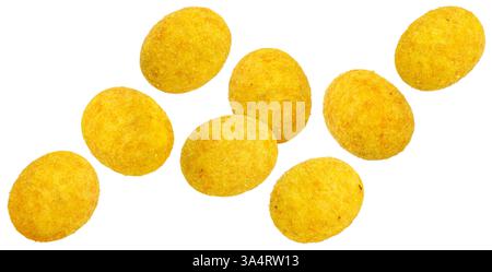 Arachidi Ricoperte isolati su sfondo bianco Foto Stock