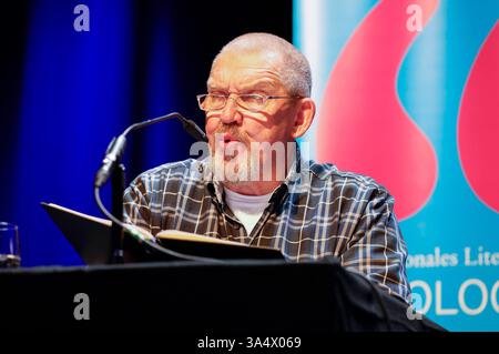 Dietmar Bär bei der lit. Colonia 2025 Veranstaltung Untertage - um die ganze Welt in der Stadthalle . Köln, 19.03.2025 *** Dietmar Bär all'evento LIT Cologne 2025 Underground Around the Whole World nella Stadthalle di Colonia, 19 03 2025 foto:XR.xSchmiegeltx/xFuturexImagex untertage 5336 Foto Stock