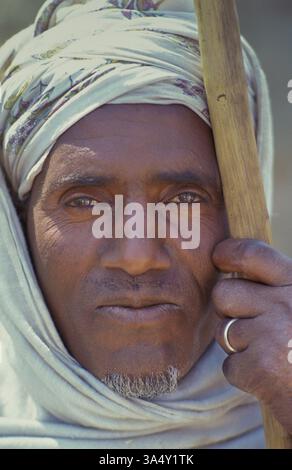 Etiopia, Tigray, vecchio in un villaggio vicino a Mekele. Foto Stock