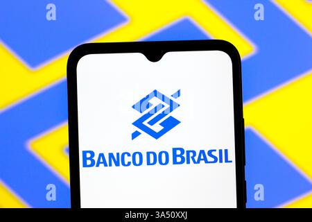 20 marzo 2025: In questa illustrazione fotografica, il logo Banco do Brasil viene visualizzato sullo schermo di uno smartphone (Credit Image: © SOPA Images via ZUMA Press Wire) SOLO PER USO EDITORIALE! Non per USO commerciale! Foto Stock