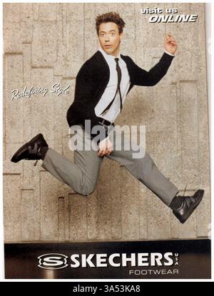 2002 Robert Downey Jr. Per l'annuncio Skechers Footwear Foto Stock
