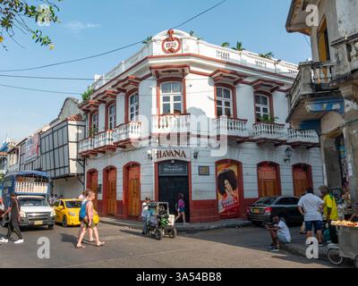 Havana salsa club nel quartiere Getsemani, una popolare destinazione turistica, Cartagena, Colombia Foto Stock