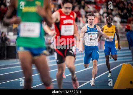 Nanchino, Cina. 21 marzo 2025. Matej Baluch (SLO) durante la gara dei 400 m, il ventesimo Campionato del mondo indoor a Nanchino, Cina, 21 marzo 2025. Crediti: Jaroslav Svoboda/CTK Photo/Alamy Live News Foto Stock