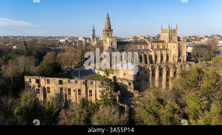 Dalla capitale alla reliquia senza tempo, Dunfermline Abbey è orgogliosa. Foto Stock