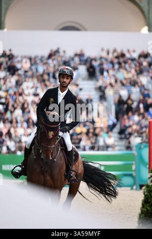 Omar Abdul Aziz AL MARZOOQI degli Emirati Arabi Uniti con Chacco Bay durante il Prix Hermès Sellier al Saut Hermès il 21 marzo 2025, Parigi, Francia (foto di Maxime David - MXIMD Pictures) Foto Stock