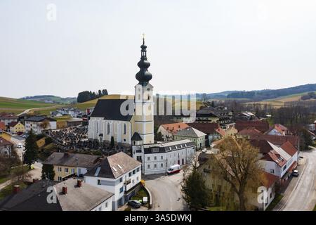 Fotografia di droni, fotografia di luoghi, Waldzell, Innviertel alta Austria, Austria, Europa Foto Stock
