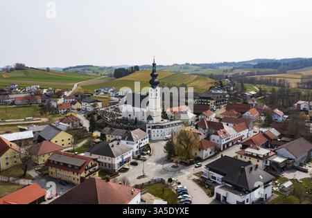 Fotografia di droni, fotografia di luoghi, Waldzell, Innviertel alta Austria, Austria, Europa Foto Stock