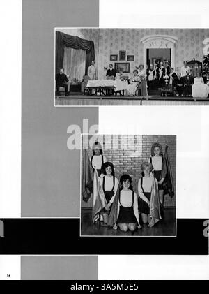 L'annuario Tradewind 1963 evidenzia l'anno accademico 1962-1963, documentando i risultati degli studenti, la facoltà, l'atletica, i club, ed eventi chiave. Sottolinea il contributo degli studenti afroamericani alla cultura e alla storia della scuola. Foto Stock