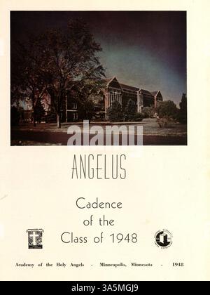 L'annuario del 1948 dell'Academy of Holy Angels registra la vita studentesca, gli insegnanti, l'atletica e gli eventi chiave dell'anno scolastico 1947-1948. Foto Stock
