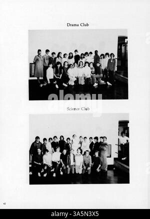 Questa scuola annuale da Folwell Jr. High in 1985 offre un'istantanea dell'anno scolastico 1984-1985, catturando i volti e gli eventi degli studenti e della facoltà, fornendo un resoconto dettagliato dell'ambiente e delle attività della scuola durante questo periodo. Foto Stock