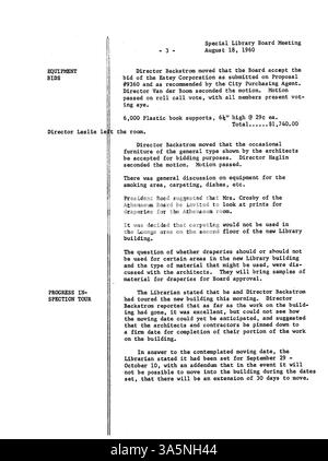 1960 verbali della riunione del Minneapolis Public Library Board, che discutono questioni chiave come il finanziamento delle biblioteche, le politiche di servizio e le strategie per l'impegno pubblico. Foto Stock