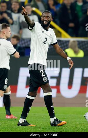Dortmund, Ger. 23 marzo 2025. im Bild: Antonio Ruediger (Deutschland, 2), 23.03.2025, Fussball, UEFA Nations League, Viertelfinale, Deutschland - Italien, GER, Dortmund, Signal Iduna Park, credito: HMB Media/Alamy Live News Foto Stock