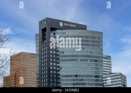 Sede centrale di ABN AMRO. ABN AMRO Bank è la holding quotata del gruppo bancario olandese ABN AMRO Foto Stock