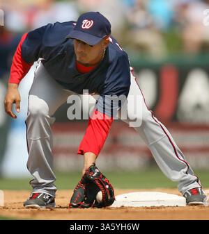 18 marzo 2008 - la seconda base dei Washington Nationals Felipe Lopez gioca una palla di terra durante una partita di allenamento primaverile con i Detroit Tigers al Marchant Stadium di Lakeland, Florida, martedì 18 marzo 2008. (Stephen M. Dowell/Orlando Sentinel/MCT) (immagine di credito: © Stephen M. Dowell/MCT/ZUMAPRESS.com) Foto Stock
