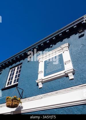 Fox and Finch Pub, ex School, ex Odd Fellows Hall, ex Prison, Ex Courthouse, Godalming, Surrey, Inghilterra, Regno Unito, Gran Bretagna. Foto Stock