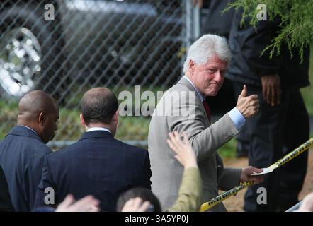 23 aprile 2008 - campagna elettorale per la moglie, il senatore democratico Hillary Rodham Clinton, a Hillsborough, Carolina del Nord, mercoledì 23 aprile, 2008. (Pailin Wedel/Raleigh News & Observer/MCT) (immagine di credito: © Pailin Wedel/MCT/ZUMAPRESS.com) Foto Stock