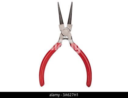 Pinze a becchi tondi con impugnature rosse isolate Foto Stock