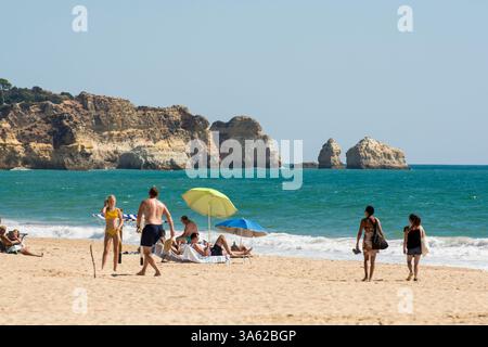 Meia Praia, Alvor, Algrave, Portogallo. Foto Stock