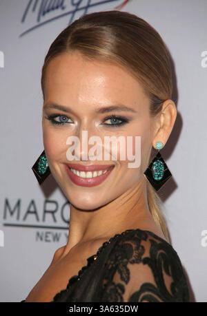 10 febbraio 2015 - New York, New York, Stati Uniti - la modella HANNAH FERGUSON partecipa a Sports Illustrated Swimsuit Issue 2015 Celebration at the Marquee. (Immagine di credito: © Sonia Moskowitz/Globe Photos/ZUMA Wire) Foto Stock