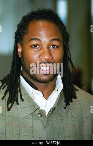 31 gennaio 2001 - Londra, Gran Bretagna - Â©RICHARD CHAMBURY ALPHA CN M043143 31 01 00.LENNOX LEWIS. "BBC SPORT ANNUNCIA UN ACCORDO TV ESCLUSIVO CON LENNOX LEWIS" PRESSO IL CENTRO TELEVISIVO DELLA BBC. 2001.(immagine di credito: © Globe Photos/ZUMAPRESS.com) Foto Stock