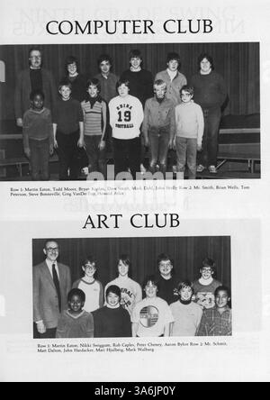 Questa suite Junior con vista sud 1984 High Yearbook riflette le attività e gli eventi chiave dell'anno scolastico 1983-1984, tra cui risultati accademici, eventi sportivi e partecipazione degli studenti a club e attività extracurriculari. Mette in evidenza il coinvolgimento di studenti e insegnanti durante tutto l'anno. Foto Stock